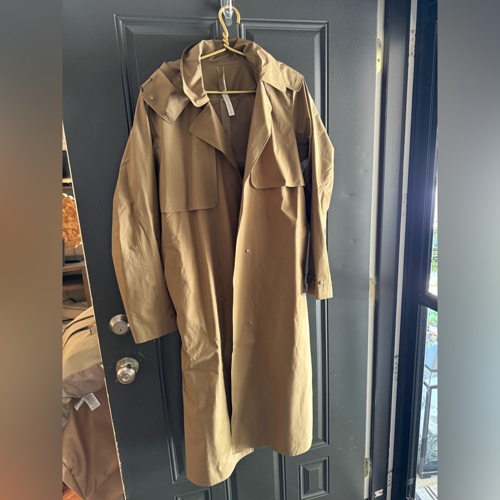 Lululemon Always There Trench